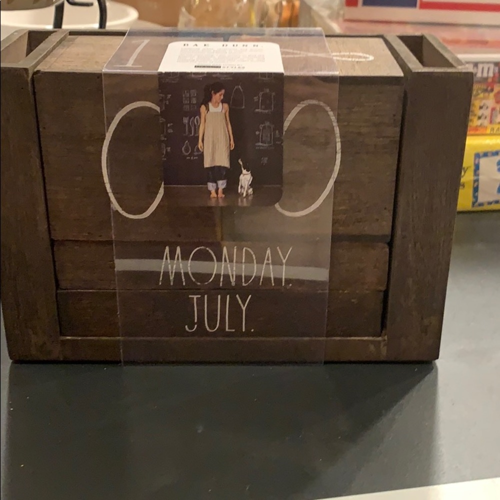 NWT Rae Dunn Perpetual Calendar